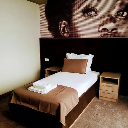 Impuls Hotel 3*